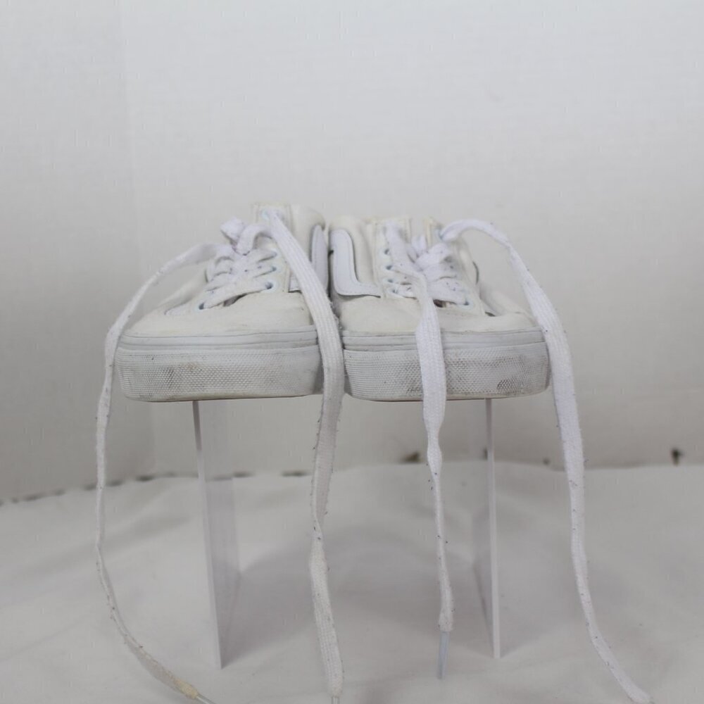 VANS - Picture 2 of 9